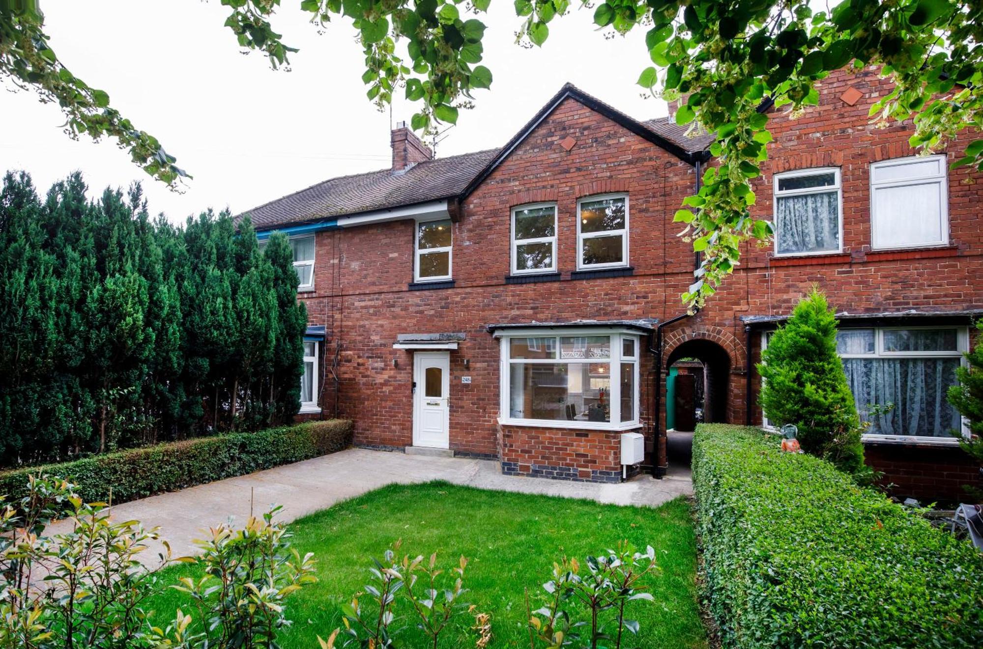 The Burton York 3 Bedroom House Sleeps 6 Exterior photo